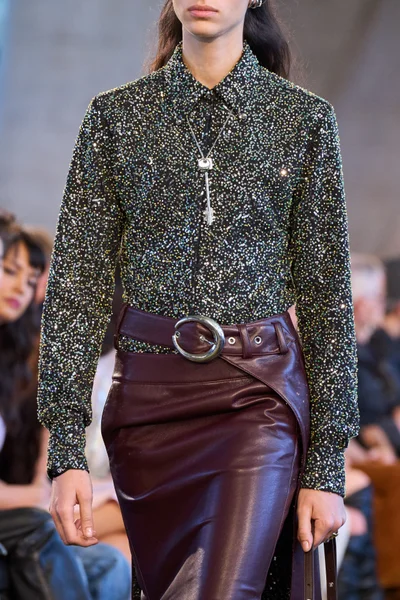 Look 55